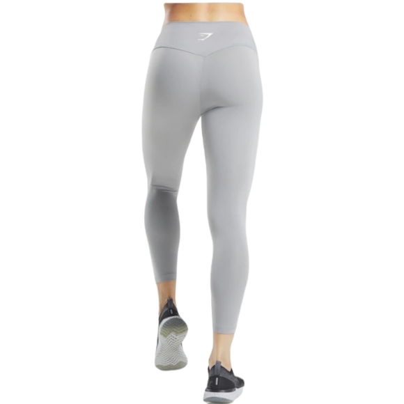 Gymshark Gray Leggings for Ultimate Comfort - Picture 1 of 14
